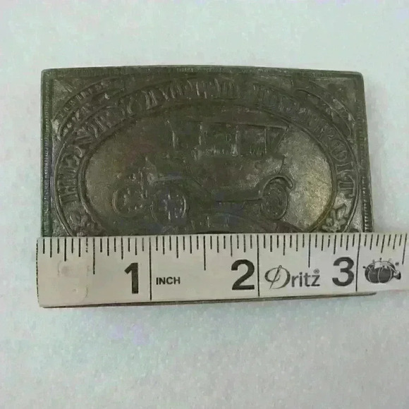 Vintage Belt Buckle HENRY FORD Detroit Automobiles Record Year Model T Meta; - Picture 11 of 12